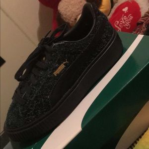 Rihanna elemental fenty pumas